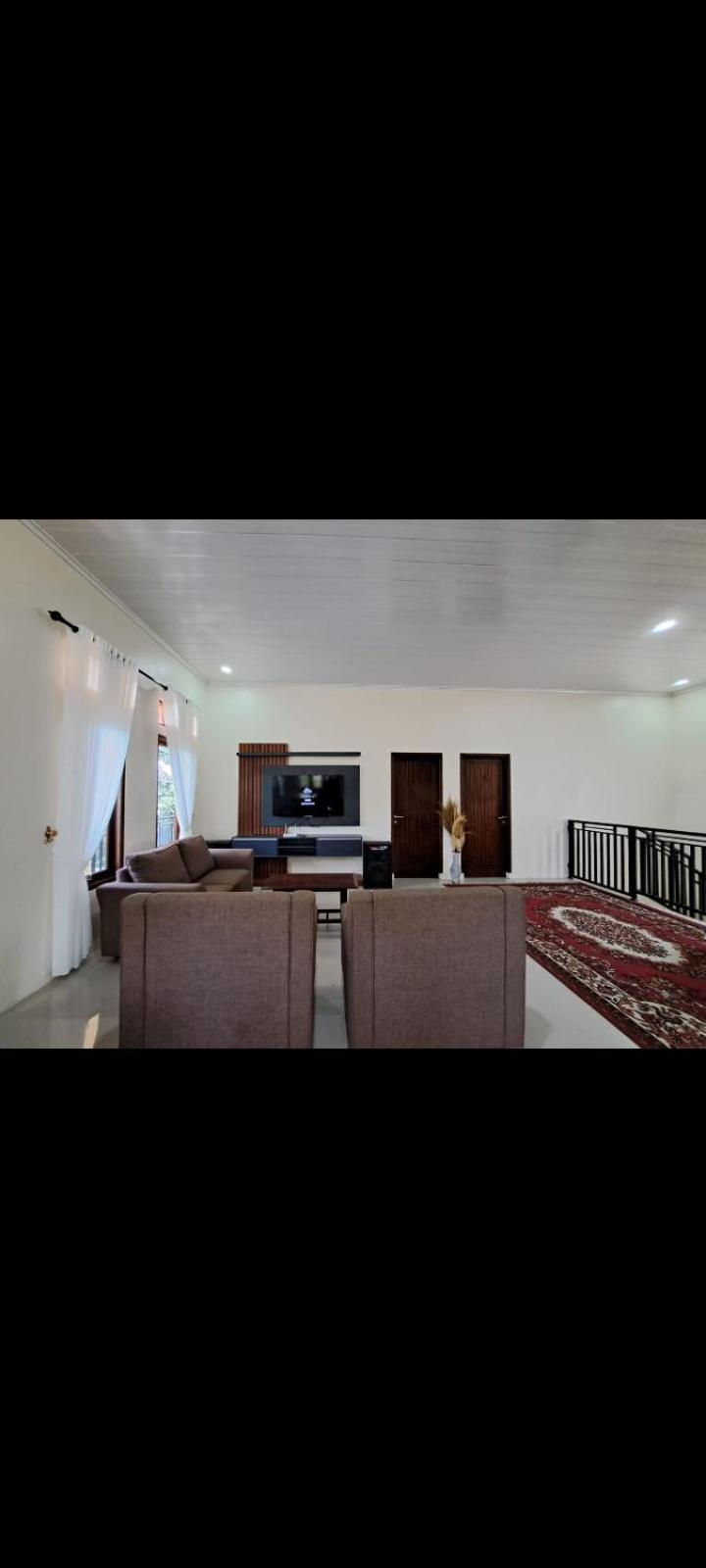 Villa Junior Family Cisarua Exterior foto